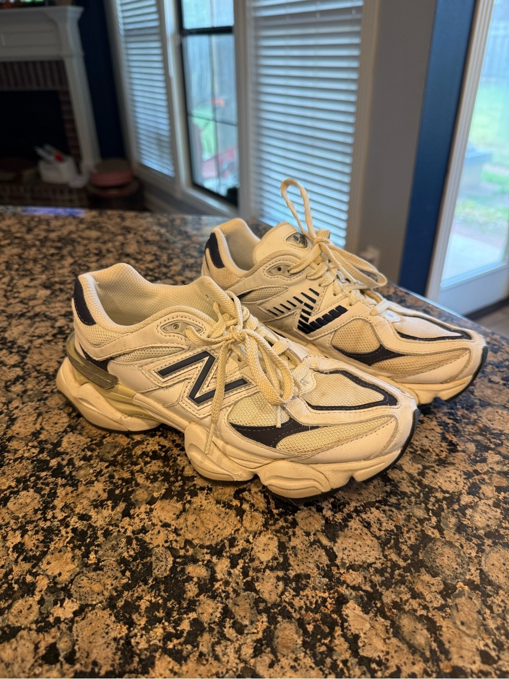 Women's New Balance 9060